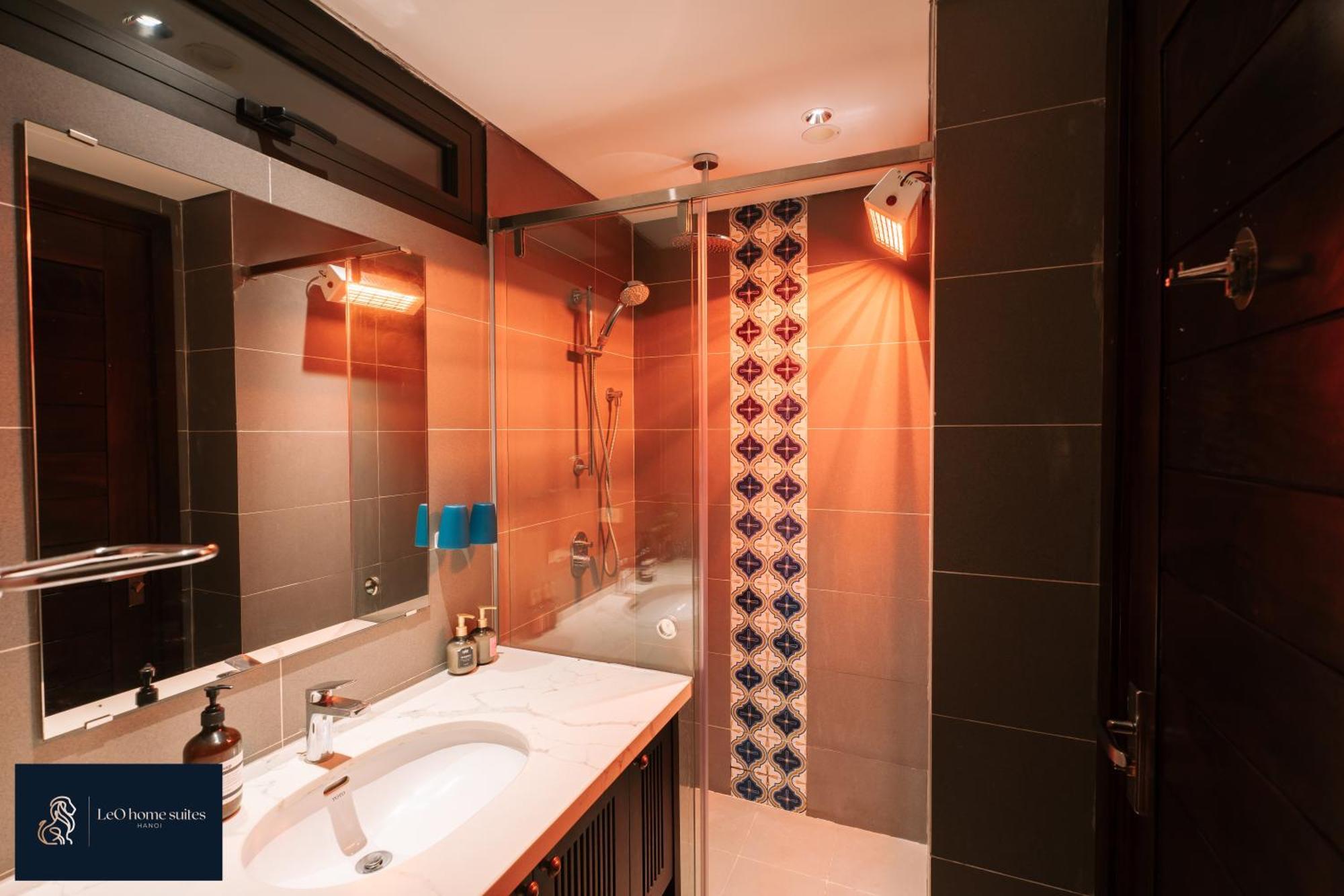 Home Suites -Natural Light -Projector -Spacious - 2Br Incenter Hanói Exterior foto